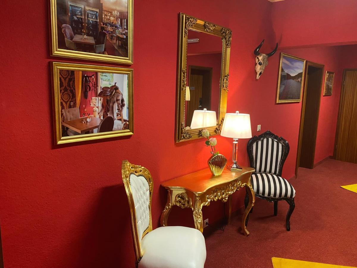 Riverdam Boutique Hotel อิลเมเนา ภายนอก รูปภาพ