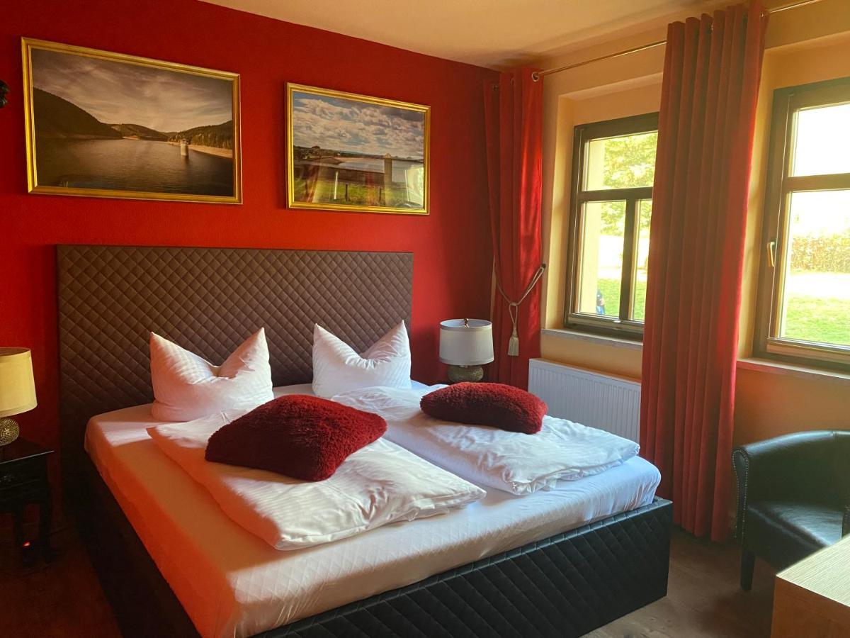 Riverdam Boutique Hotel อิลเมเนา ภายนอก รูปภาพ
