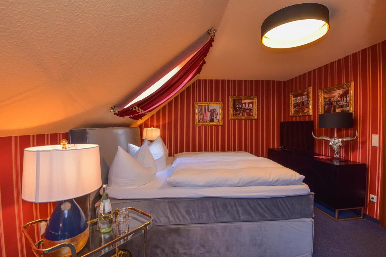Riverdam Boutique Hotel อิลเมเนา ภายนอก รูปภาพ
