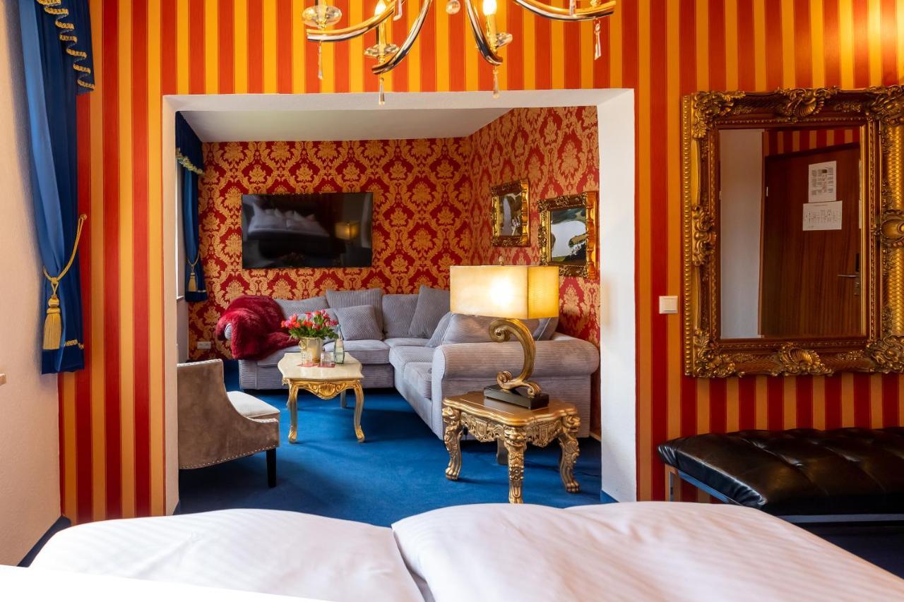 Riverdam Boutique Hotel อิลเมเนา ภายนอก รูปภาพ
